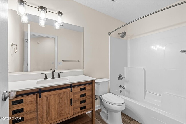 Building Photo - 203 Jase Ln