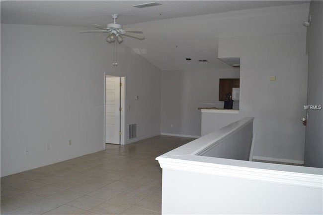 Building Photo - 4360 S Kirkman Rd