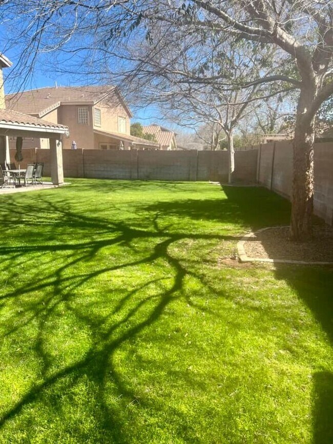 Building Photo - 5-bedroom in the heart of Gilbert