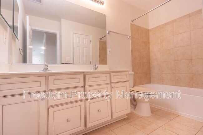 Building Photo - 4100 Presidential Hill Loop