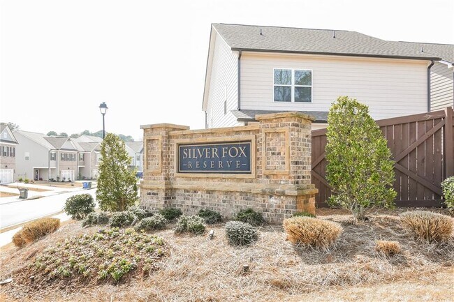 Building Photo - 5379 Fox Den Rd