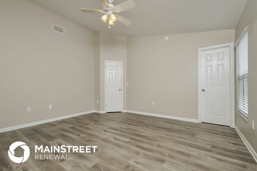 Building Photo - 4584 Great Blue Heron Dr