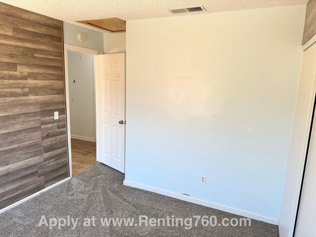 Building Photo - 3 Bed 2 Bath Home Near Military Base!