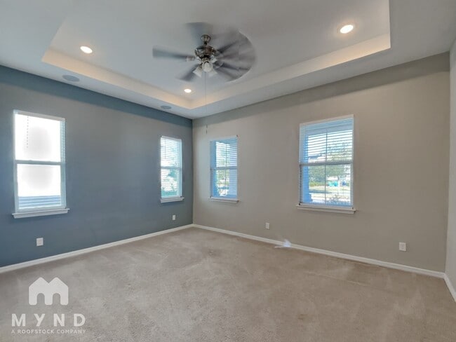 Building Photo - 660 Kimber Ln