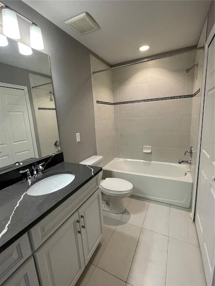 Building Photo - 2506 Stapleford Pl