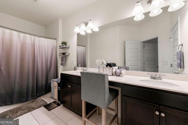 Building Photo - 3295 Estes Dr