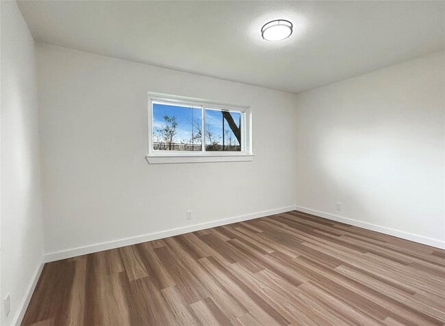 Building Photo - 9603 Philmont Dr