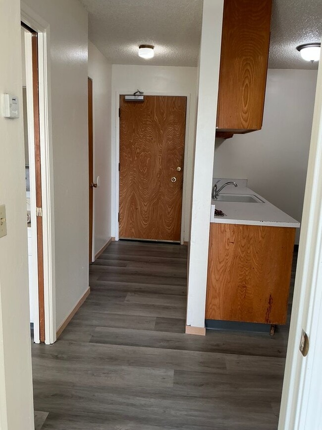 Interior Photo - 2230 Haste St