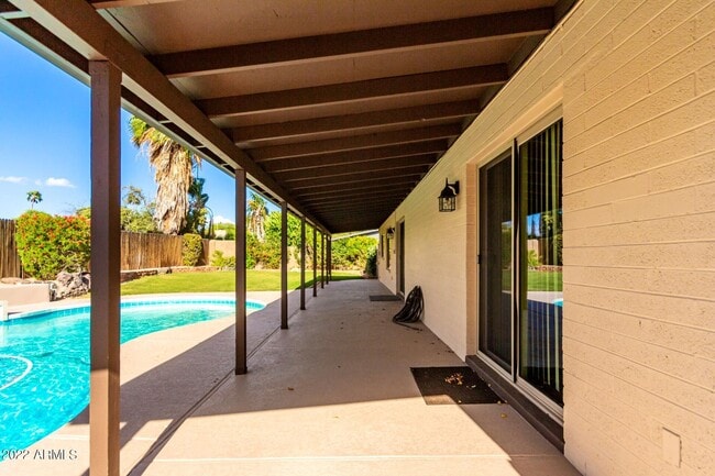 Building Photo - 5320 E Hearn Rd