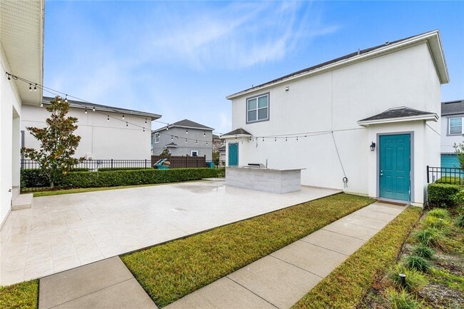 Building Photo - 8250 Nemours Pkwy