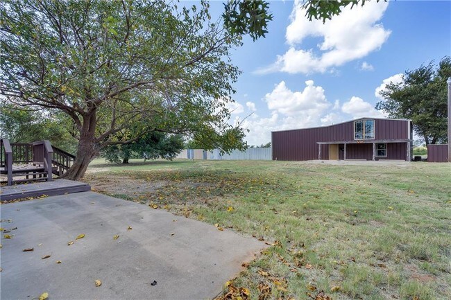 Building Photo - 5753 Blackburn Dr