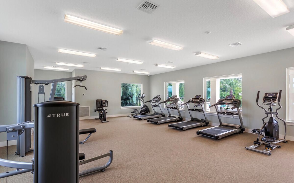 Building Photo - 2223 Setting Sun Wy