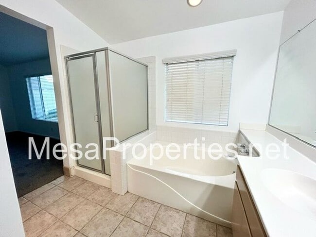 Building Photo - 12446 Tierra Bonita Dr