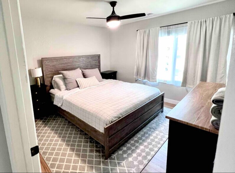 Building Photo - 3600 Hayden Rd