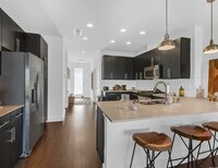 Building Photo - 2800 Treble-5ID70.16