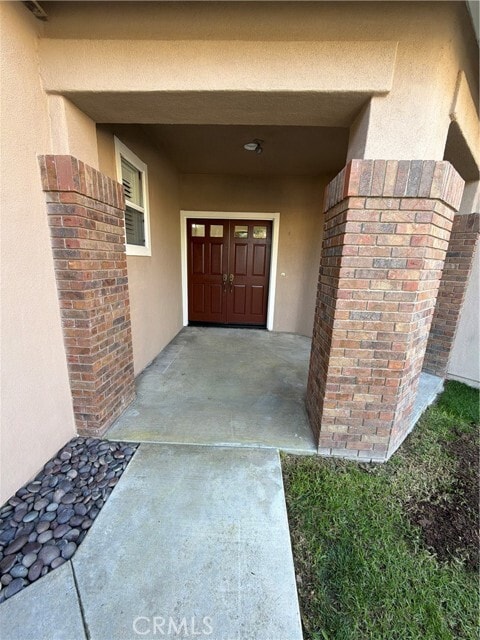 Building Photo - 17 Pastora