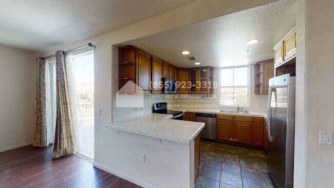 Primary Photo - 700 S Abel St