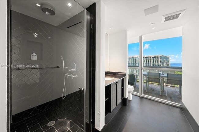 Building Photo - 101 20th St