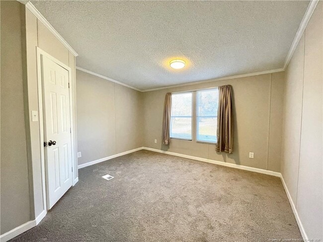 Building Photo - 140 Gibbs Rd