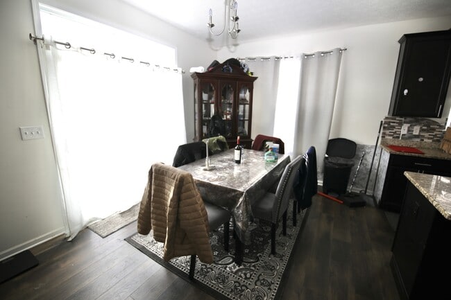 Building Photo - 216 Old Bay Dr