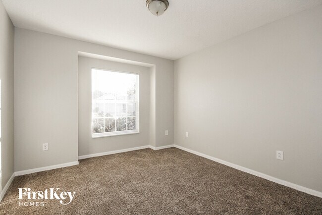 Building Photo - 4406 Country Hills Blvd