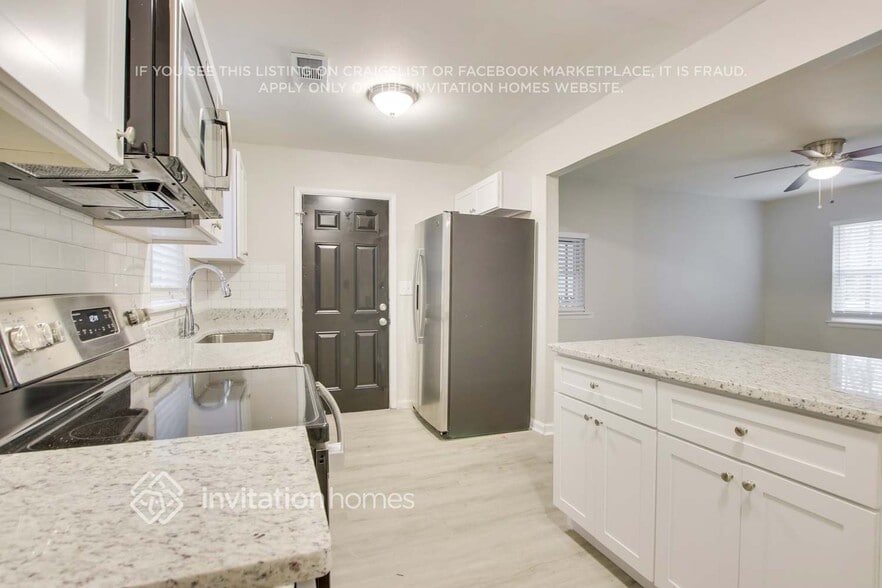 Building Photo - 171 Evening Star Dr