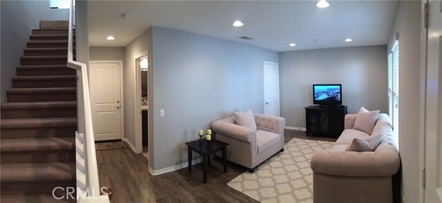 Building Photo - 17558 Water Garden Ct