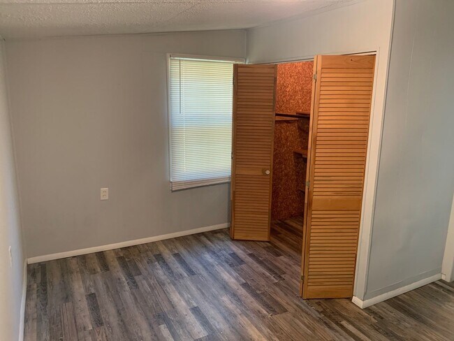 Bedroom 3 - 3943 Wright Ave