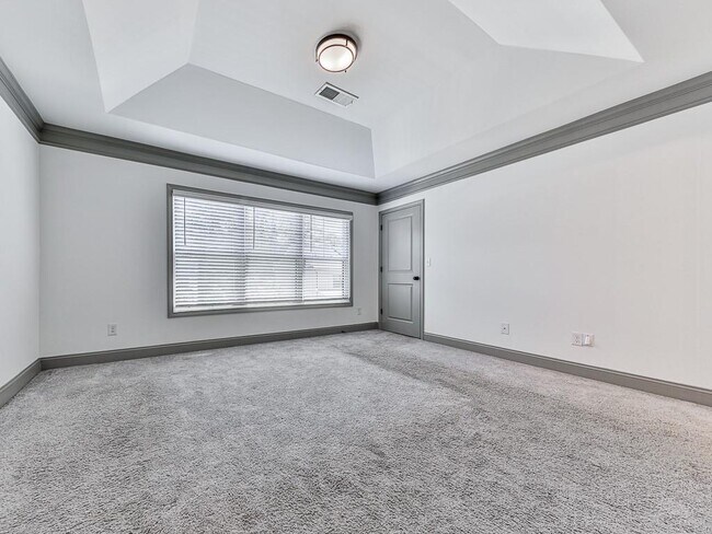 Building Photo - 419 Stovall Pl