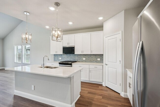 Building Photo - 714 London Town Ln