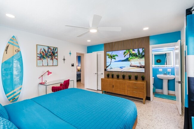 Building Photo - 2408 Caribbean Ct