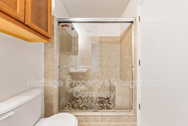 Building Photo - 6402 Candleview Ct