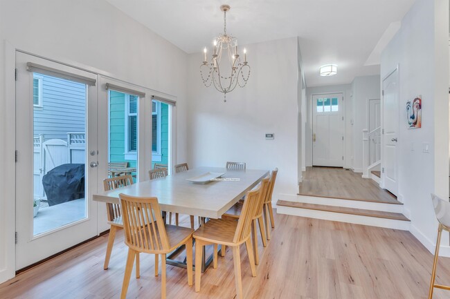 Building Photo - 10517 S Kestrel Rise Rd