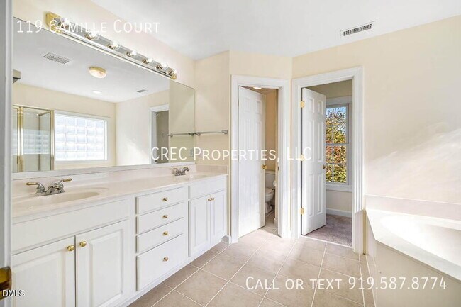 Building Photo - 119 Camille Ct