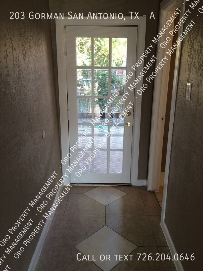 Building Photo - 203 Gorman