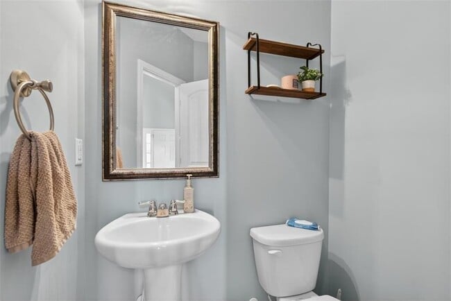 Building Photo - 267 Collingsworth Trace NE