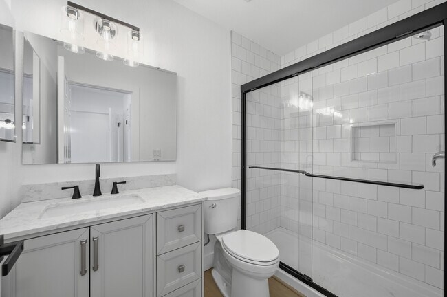 Building Photo - 1040 Gardena