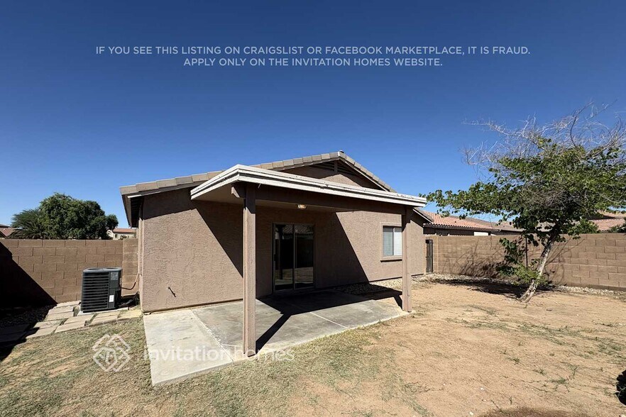 Building Photo - 3323 S 80th Ave