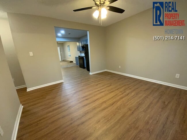 Building Photo - 131 S 2nd St