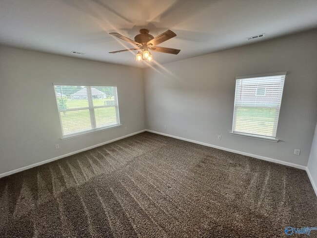 Building Photo - 142 Tango Dr