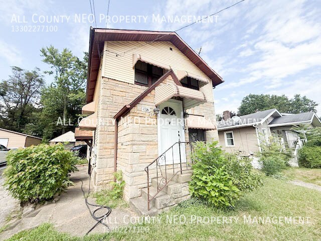 Building Photo - 897 McKinley Ave