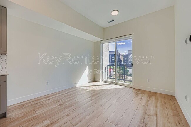 Building Photo - 2876 W 53rd Ave
