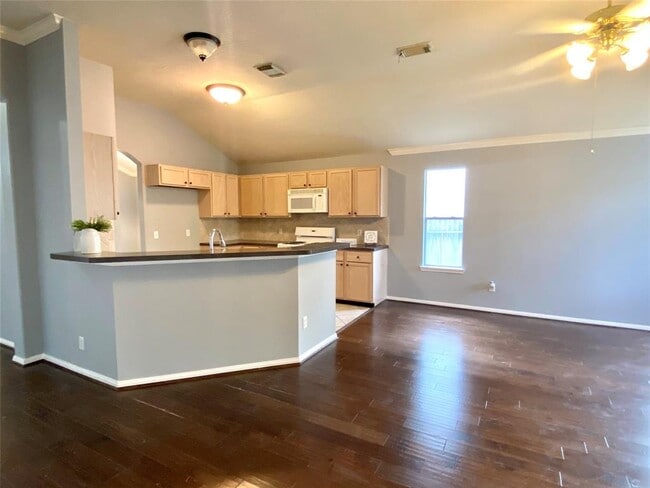 Building Photo - 17026 Samsarah Cir