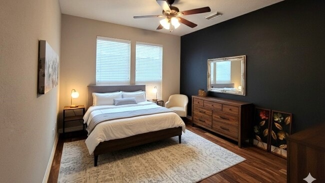 Building Photo - 305 Reinerman St