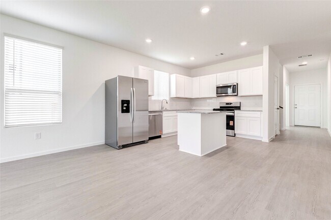 Building Photo - 15011 Rustic Moon Rd