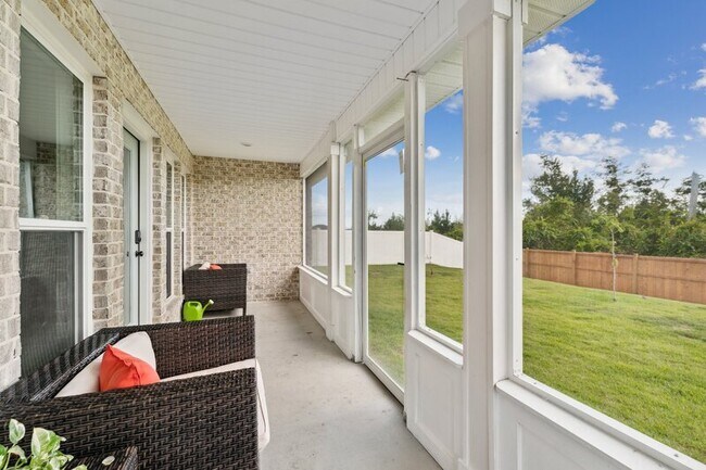 Building Photo - 2143 Sterling Cove Blvd