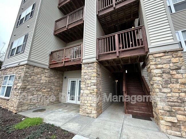 Building Photo - 1601 Harts Ridge Dr
