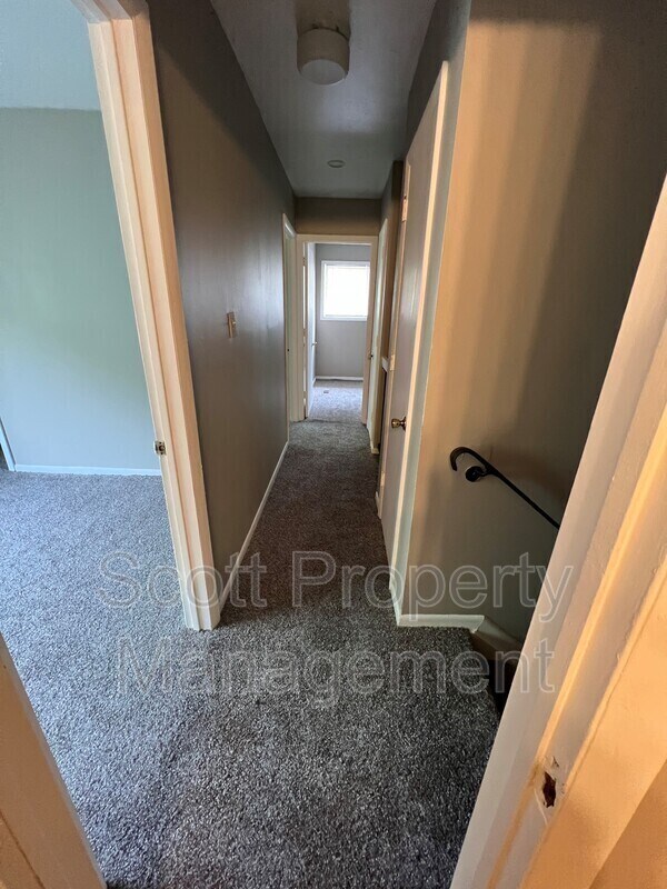 Building Photo - 800 Windstream Way