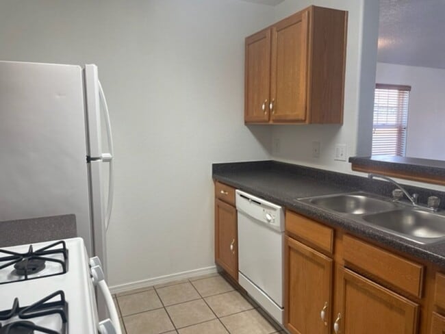 Building Photo - Corner Lot House in Bayfield 3bd/2ba