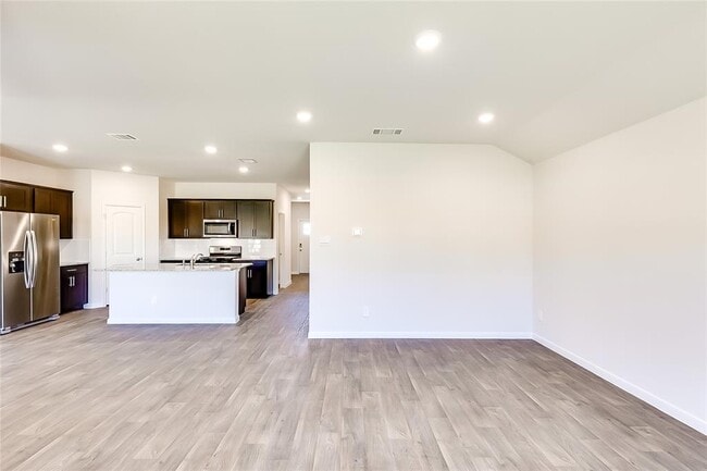 Building Photo - 237 Sky Meadows Cir